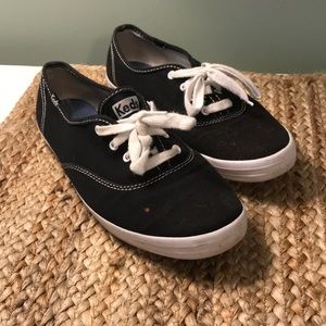Black keds